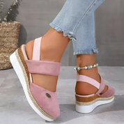 Cindy - Günlük Kaymaz Ortopedik Sandaletler