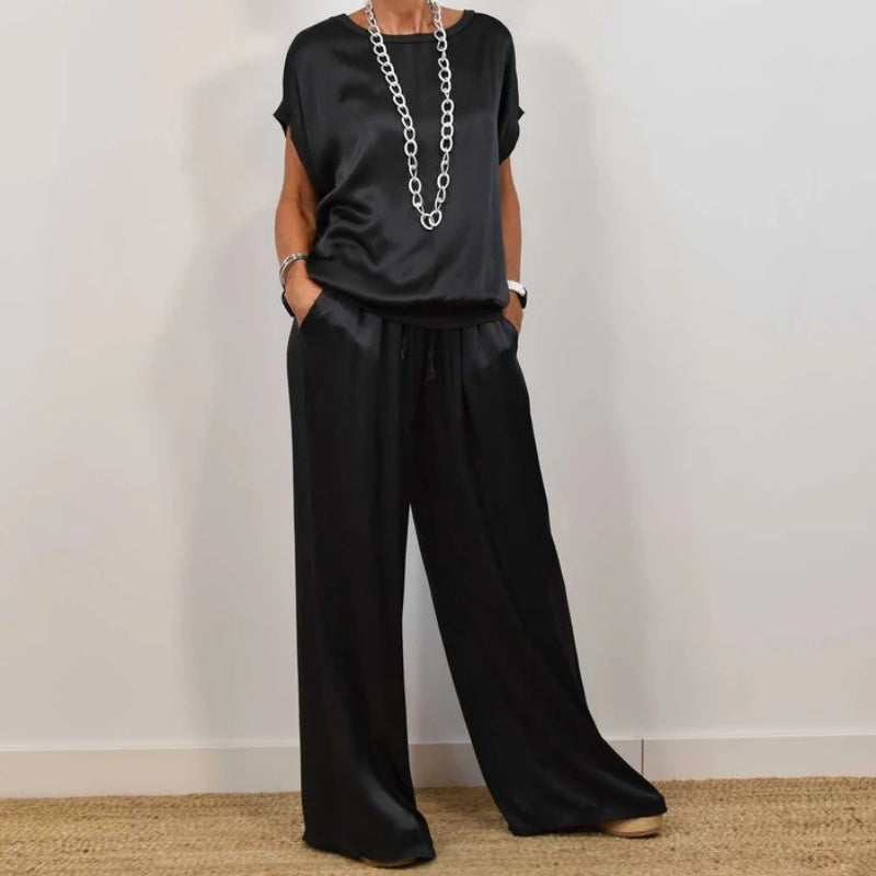 Lana | Güzel Kadınların İki Parça Takımı